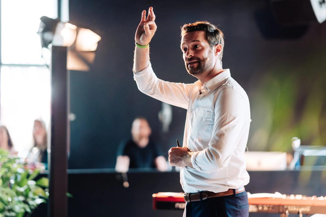 Felix Strobl: Im Austausch mit dem Publikum